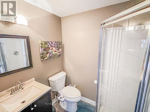 98 Karl Street, Belleville, ON - Indoor Photo Showing Bathroom