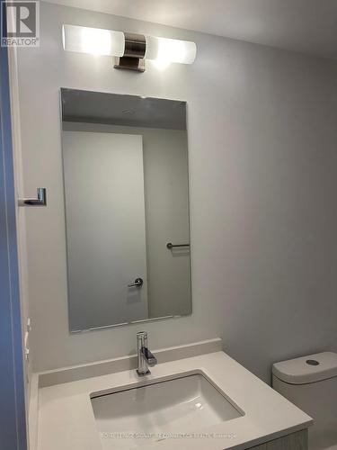 332 - 1 Jarvis Street, Hamilton, ON - Indoor Photo Showing Bathroom