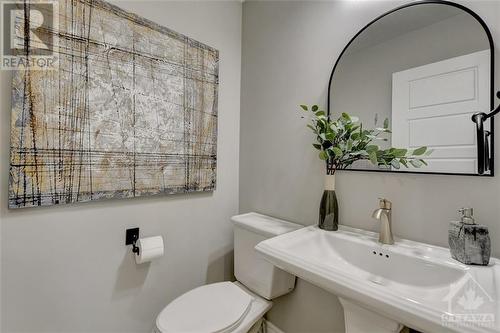 42 Oxalis Crescent, Ottawa, ON - Indoor Photo Showing Bathroom