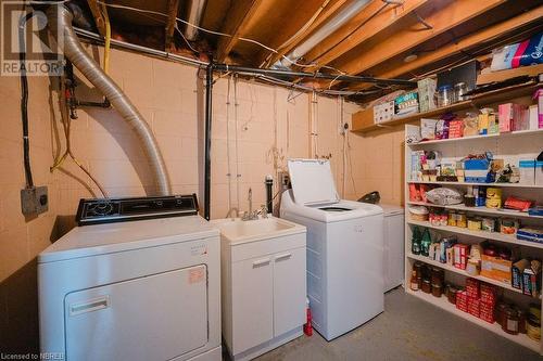 4 Johnston Drive, South River, ON - Indoor Photo Showing Laundry Room