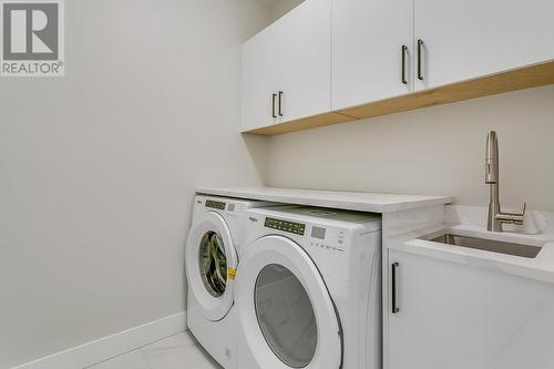 1923 Fisher Road, Kelowna, BC - Indoor Photo Showing Laundry Room
