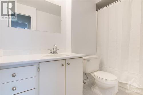1100 Ambleside Drive Unit#1115, Ottawa, ON - Indoor Photo Showing Bathroom
