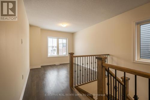 86 Holder Drive, Brantford, ON - Indoor Photo Showing Other Room