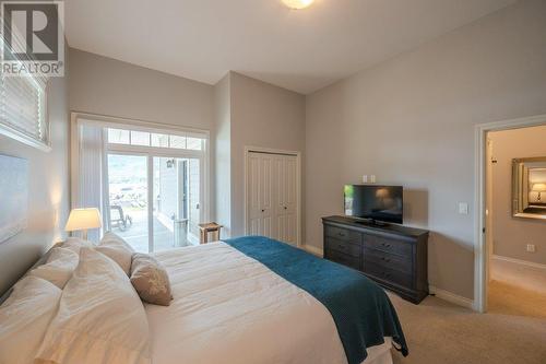 2450 Radio Tower Road Unit# 180, Oliver, BC - Indoor Photo Showing Bedroom