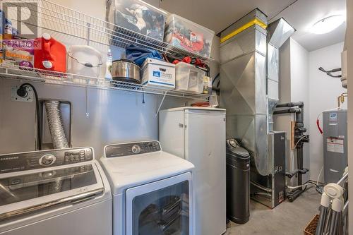 2450 Radio Tower Road Unit# 180, Oliver, BC - Indoor Photo Showing Laundry Room
