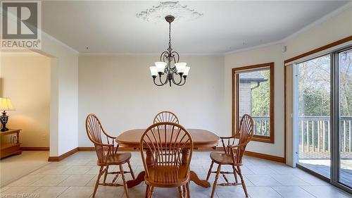 222 2Nd Avenue, Hanover, ON - Indoor Photo Showing Dining Room