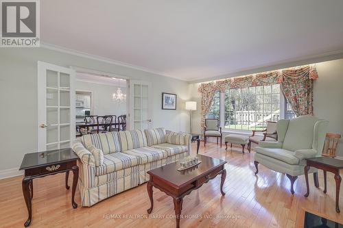 50 Montressor Drive, Toronto, ON - Indoor Photo Showing Living Room