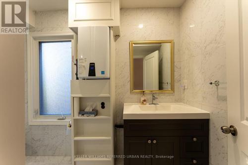 Upper - 177 Strachan Avenue, Toronto, ON - Indoor Photo Showing Bathroom