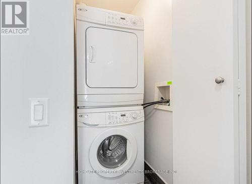2111 - 2191 Yonge Street, Toronto, ON - Indoor Photo Showing Laundry Room