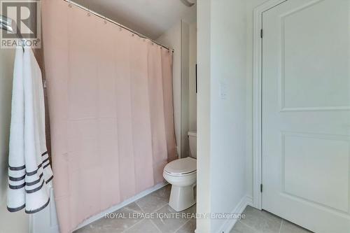498 Twin Streams Road, Whitby, ON - Indoor Photo Showing Bathroom