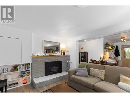 3702 22 Street, Vernon, BC - Indoor Photo Showing Living Room With Fireplace