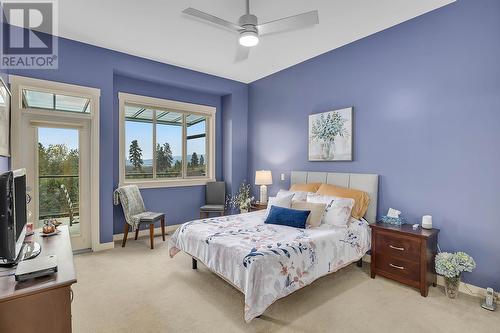 570 Gowen Place, Kelowna, BC - Indoor Photo Showing Bedroom