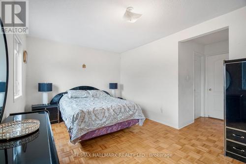 8 - 165 Fieldstone Drive, Vaughan, ON - Indoor Photo Showing Bedroom