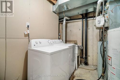 8 - 165 Fieldstone Drive, Vaughan, ON - Indoor Photo Showing Laundry Room