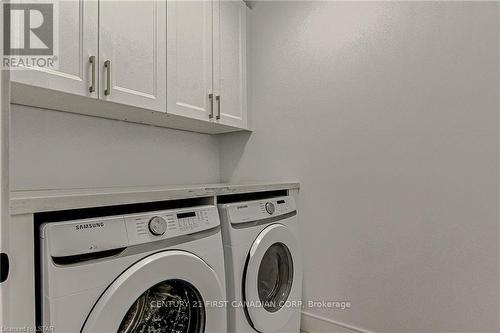 191 Queen Street, Middlesex Centre, ON - Indoor Photo Showing Laundry Room