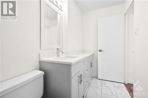 1785 Frobisher Lane Unit#1103, Ottawa, ON - Indoor Photo Showing Bathroom