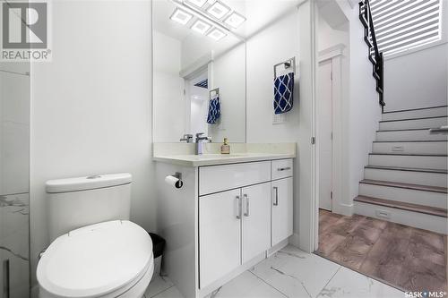 236 Woolf Place, Saskatoon, SK - Indoor Photo Showing Bathroom