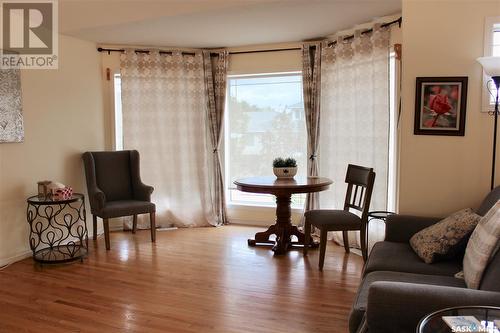 223 Brookmore Lane, Saskatoon, SK - Indoor Photo Showing Living Room