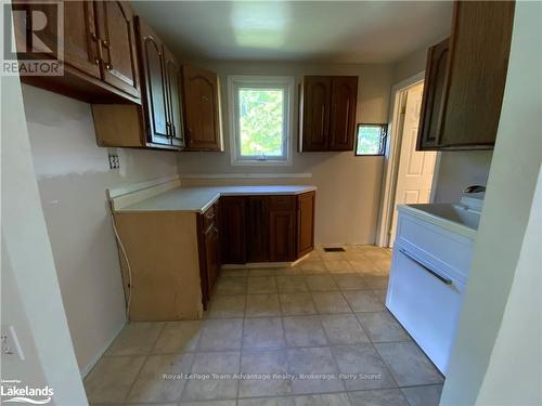 149 William Street, Parry Sound, ON - Indoor Photo Showing Kitchen