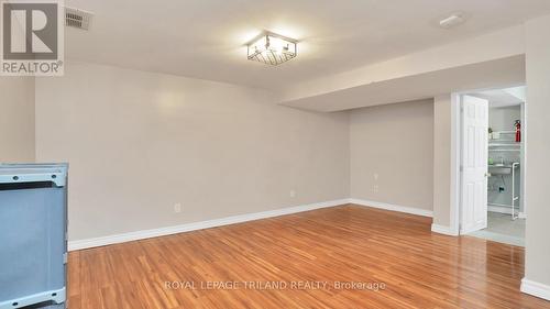 2 Glenroy Road, London, ON - Indoor Photo Showing Other Room