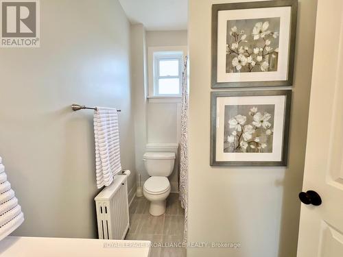 317 Albert Street, Belleville, ON - Indoor Photo Showing Bathroom