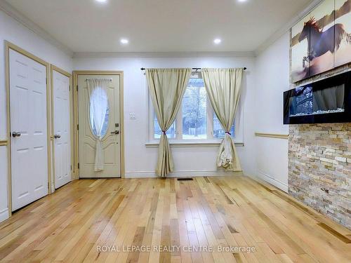 2014 Balsam Ave, Mississauga, ON - Indoor Photo Showing Other Room