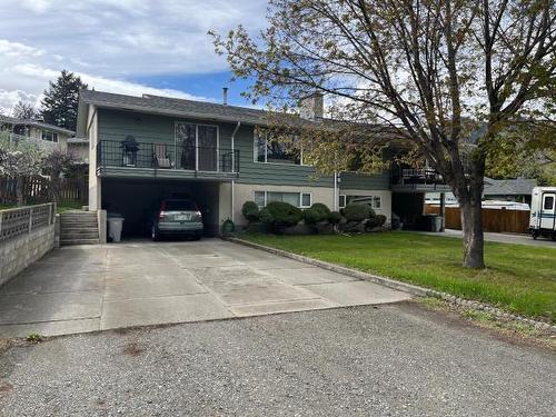 2291/2295 Park Drive, Kamloops, BC - Outdoor