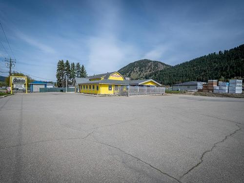 333 Shuswap Ave, Chase, BC 