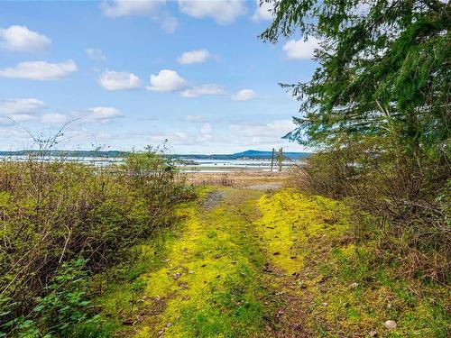 Lot 13 Island Hwy West, Bowser, BC 