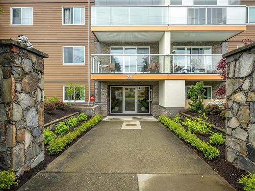 108-25 Government St, Victoria, BC - Outdoor With Facade