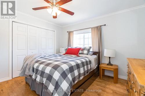 3314 Pleasant Road, Severn, ON - Indoor Photo Showing Bedroom