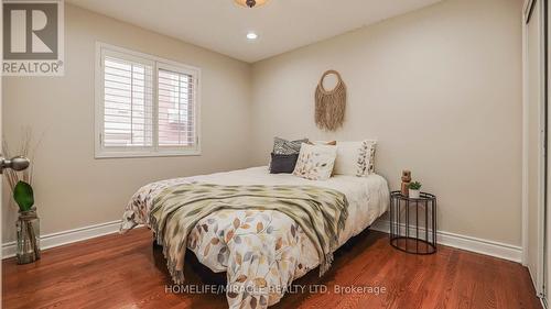 1301 Sandbar Street, London, ON - Indoor Photo Showing Bedroom