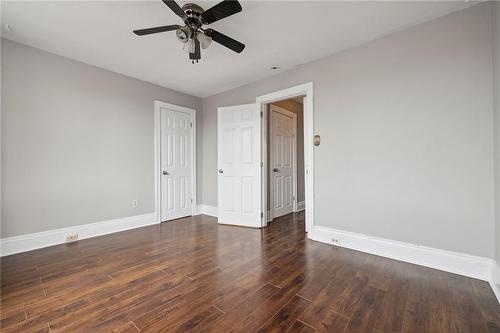 1180 Cannon Street E, Hamilton, ON - Indoor Photo Showing Other Room