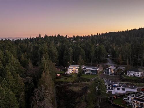 1810 Lands End Rd, North Saanich, BC - Outdoor With View