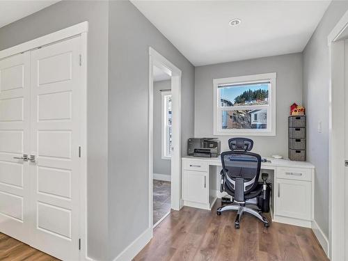 7027 Brailsford Pl, Sooke, BC - Indoor Photo Showing Office