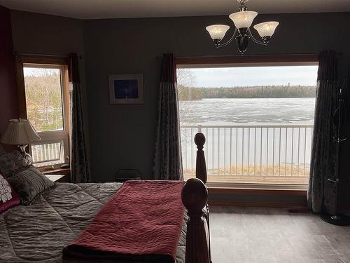3913 Hwy 72, Sioux Lookout, ON - Indoor Photo Showing Bedroom