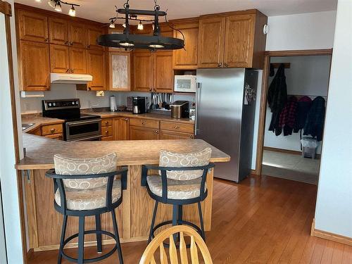 3913 Hwy 72, Sioux Lookout, ON - Indoor Photo Showing Kitchen