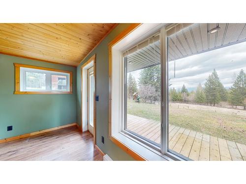 3814 Simms Road, Cranbrook, BC - Indoor Photo Showing Other Room