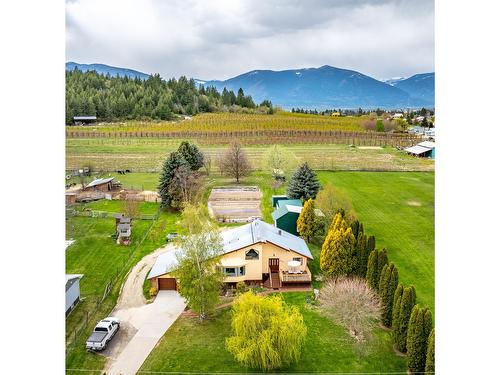 809 32Nd Avenue S, Erickson, BC - Outdoor With View