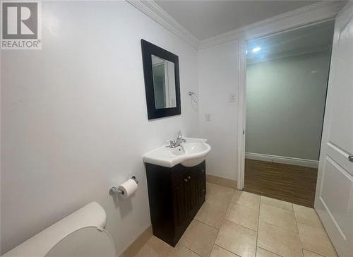 203 Isabella Street, Pembroke, ON - Indoor Photo Showing Bathroom