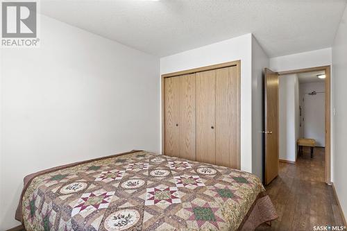 3 105 6Th Avenue E, Watrous, SK - Indoor Photo Showing Bedroom