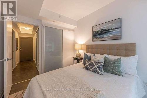 #607 - 42 Charles Street E, Toronto, ON - Indoor Photo Showing Bedroom