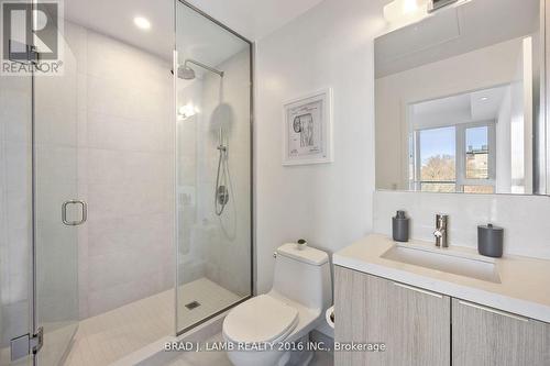 733 - 2020 Bathurst Street, Toronto, ON - Indoor Photo Showing Bathroom