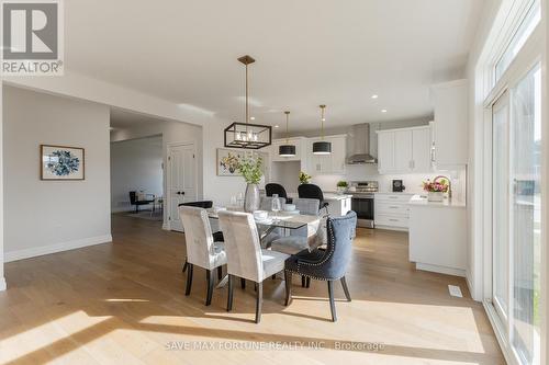2 Spruce Crescent, North Middlesex, ON - Indoor Photo Showing Dining Room