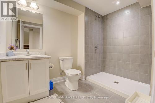 217 Sedgewood Street, Kitchener, ON - Indoor Photo Showing Bathroom