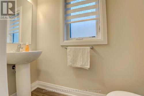 217 Sedgewood Street, Kitchener, ON - Indoor Photo Showing Bathroom