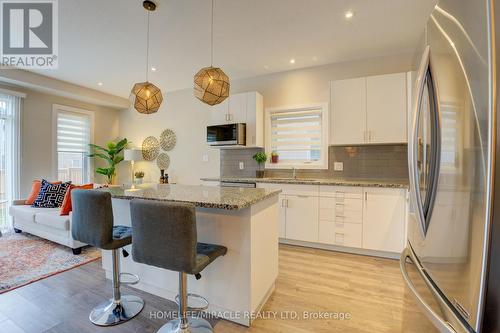 217 Sedgewood Street, Kitchener, ON - Indoor Photo Showing Kitchen With Upgraded Kitchen