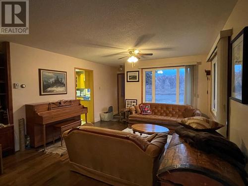1000 121 Avenue, Dawson Creek, BC - Indoor Photo Showing Other Room
