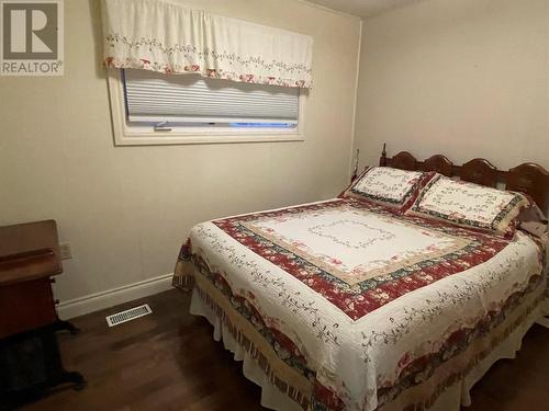 1000 121 Avenue, Dawson Creek, BC - Indoor Photo Showing Bedroom