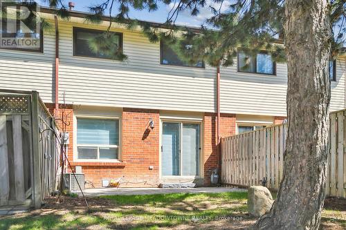 7 Collins Crescent E, Brampton, ON - Outdoor With Exterior